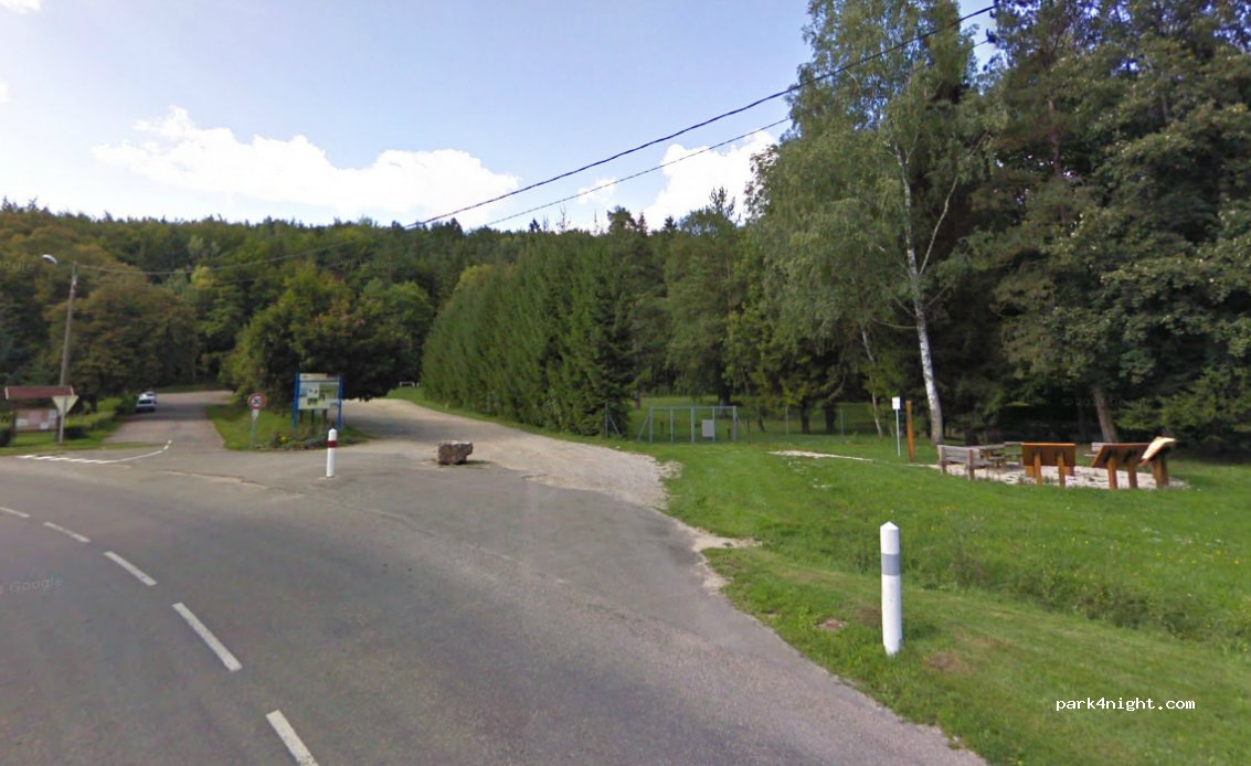 (88350) Liffol-le-Grand - D427 — foto