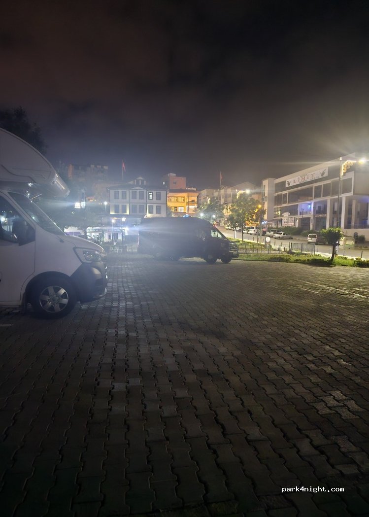 (61100) Ortahisar - 165/A Kahramanmaraş Caddesi — foto
