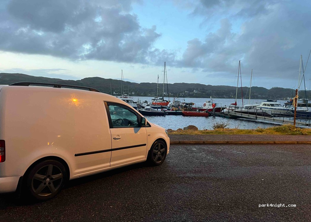 (IV27 4JP) Lochinver - Unnamed Road — foto 2