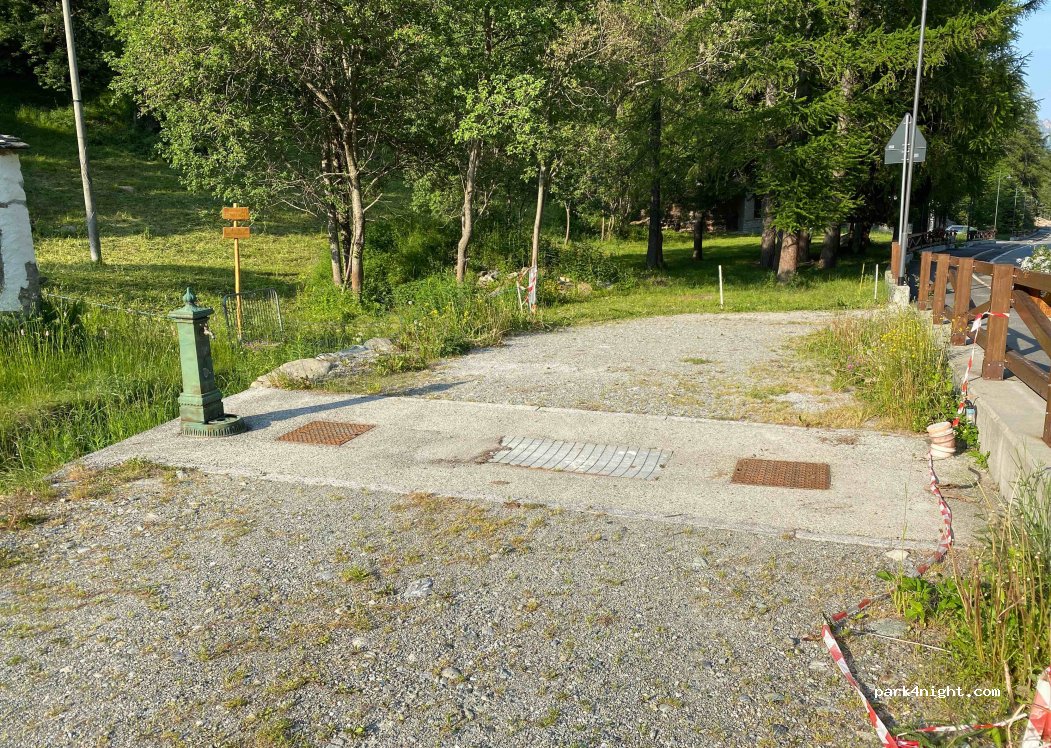 Area Sosta Camper Champorcher — foto 3