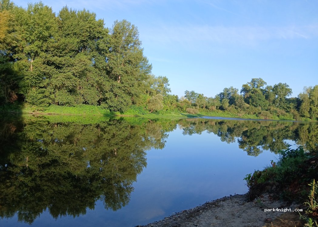 (03260) Saint-Germain-des-Fossés - — foto