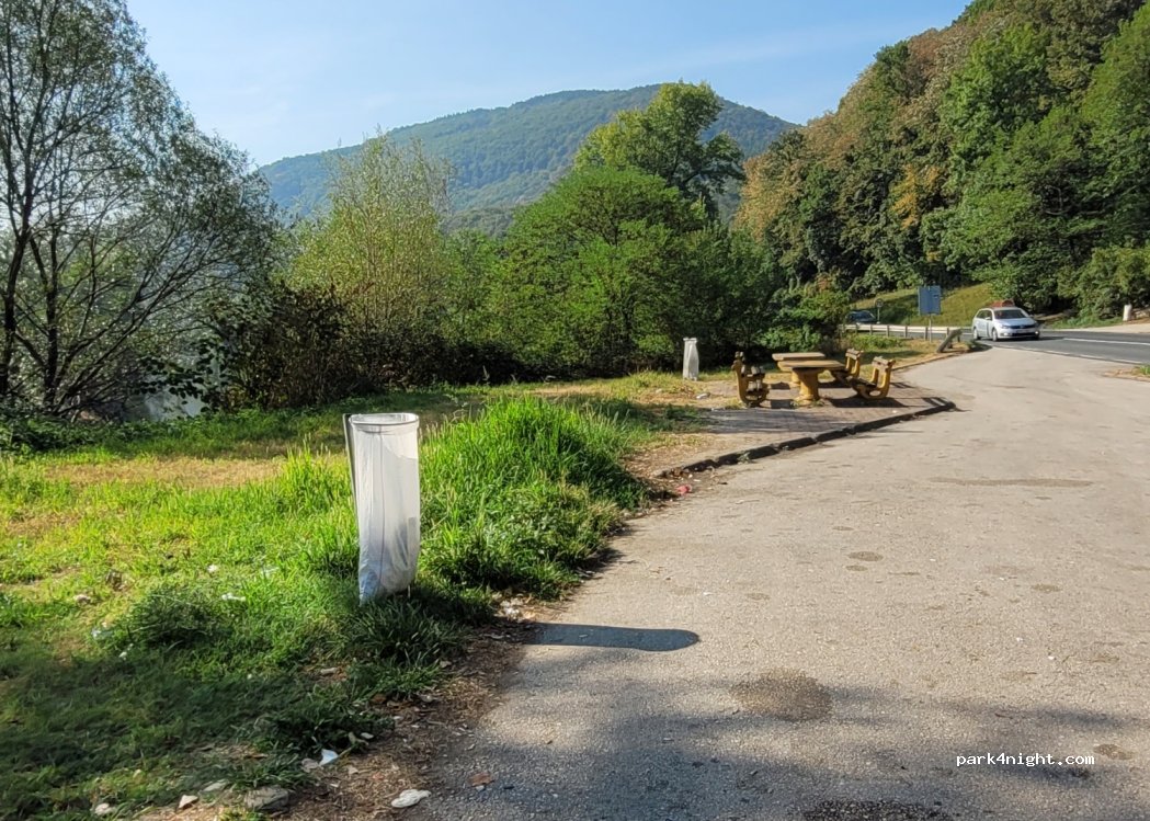 () Kosova - E73 — foto