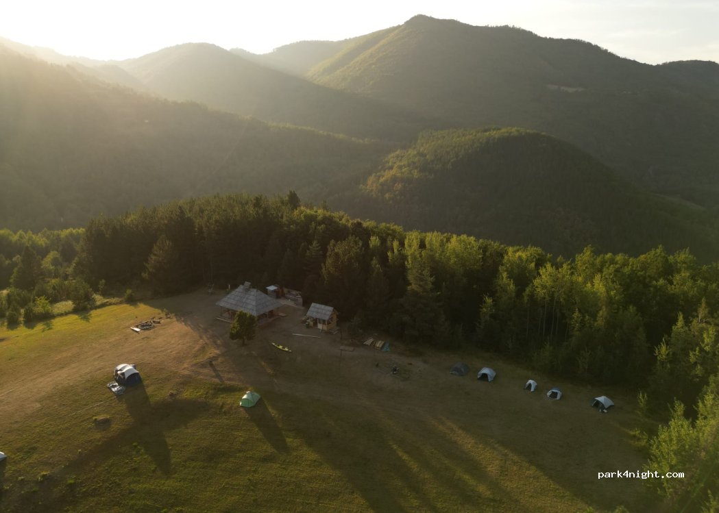 Kamp KAZALO — foto 5