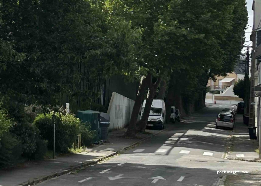 (56100) Lorient - 30 Rue Madeleine Desroseaux — foto 3