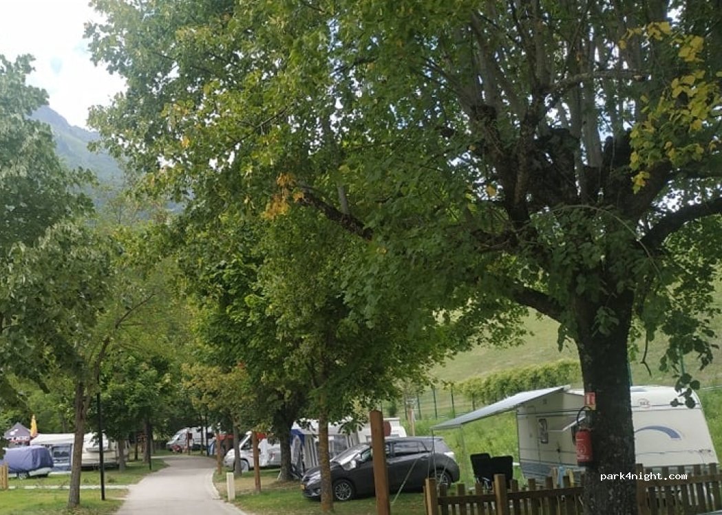 Camping le martinet — foto