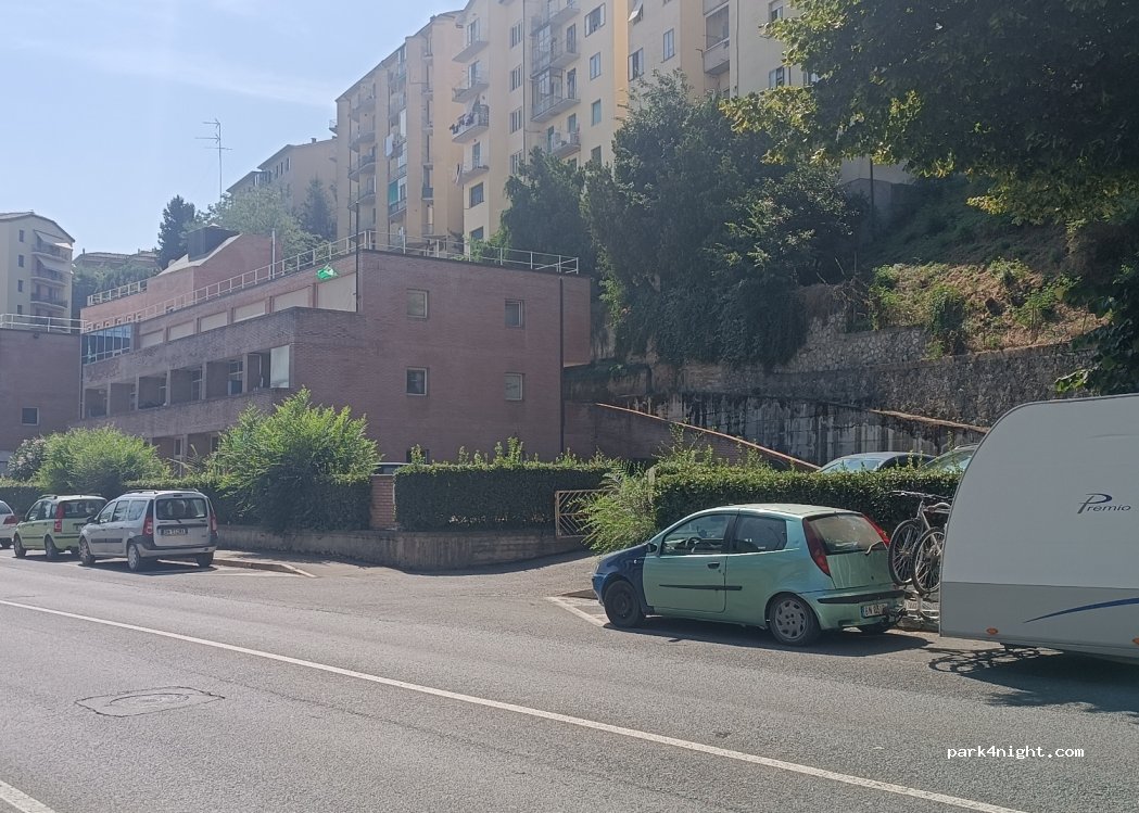 (53100) Siena - 14 Viale Sardegna — foto 2