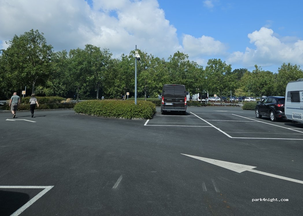 (14710) Colleville-sur-Mer - Rte du Capitain Joe Dawson — foto 2