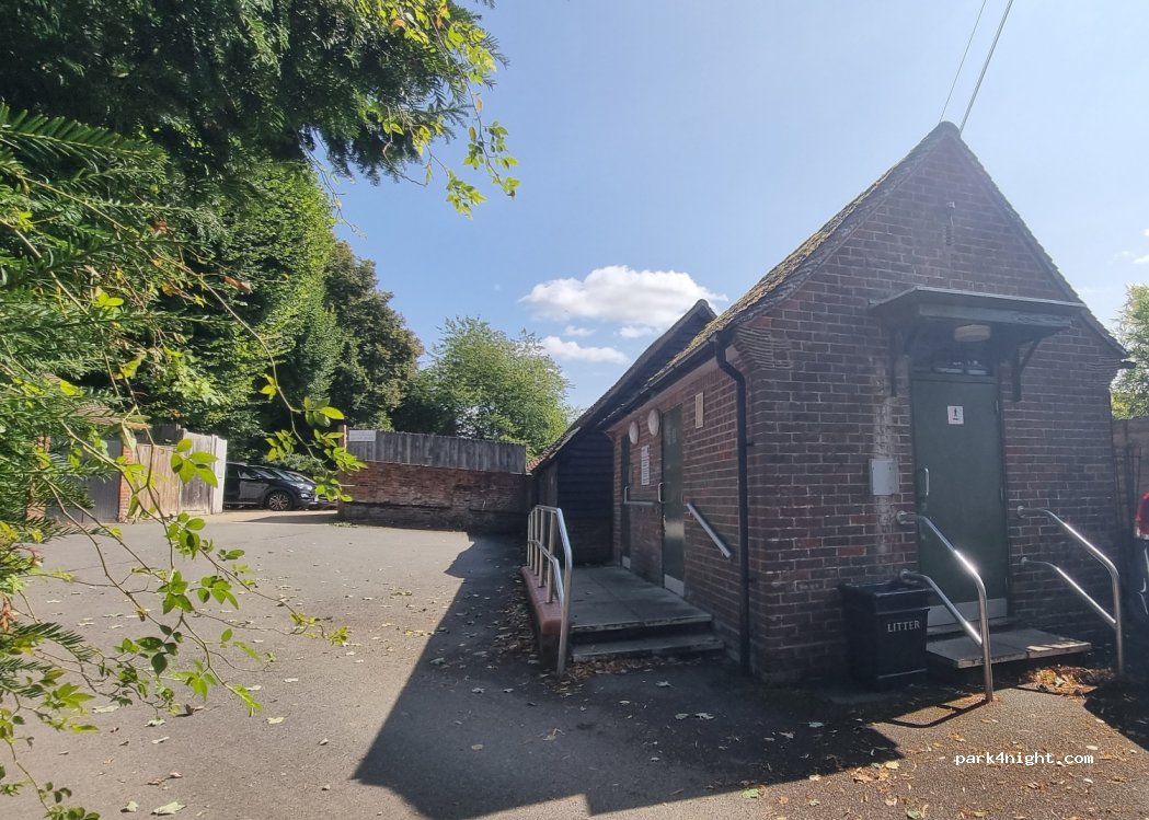(HP14 3AG) High Wycombe - Church Lane — foto