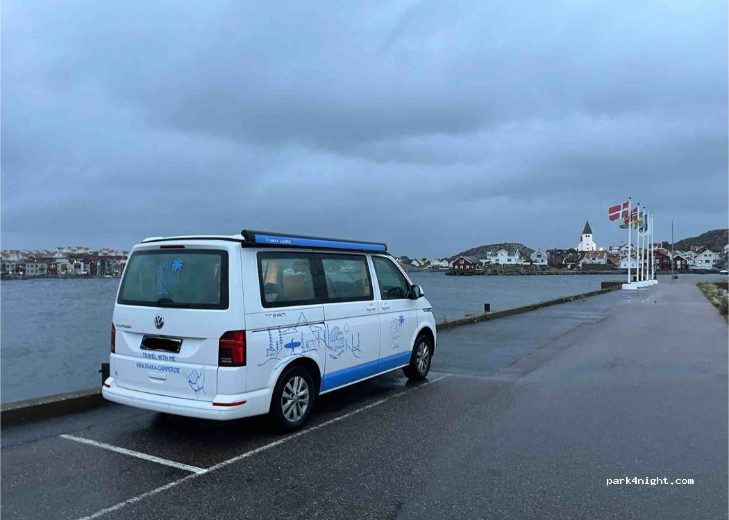 (471 32) Skärhamn - 18 Södra Hamnen — foto 2