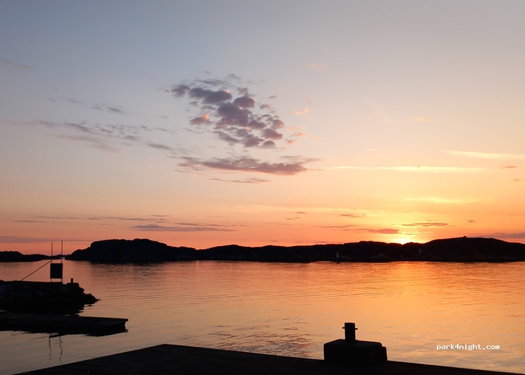(471 32) Skärhamn - 18 Södra Hamnen — foto 4