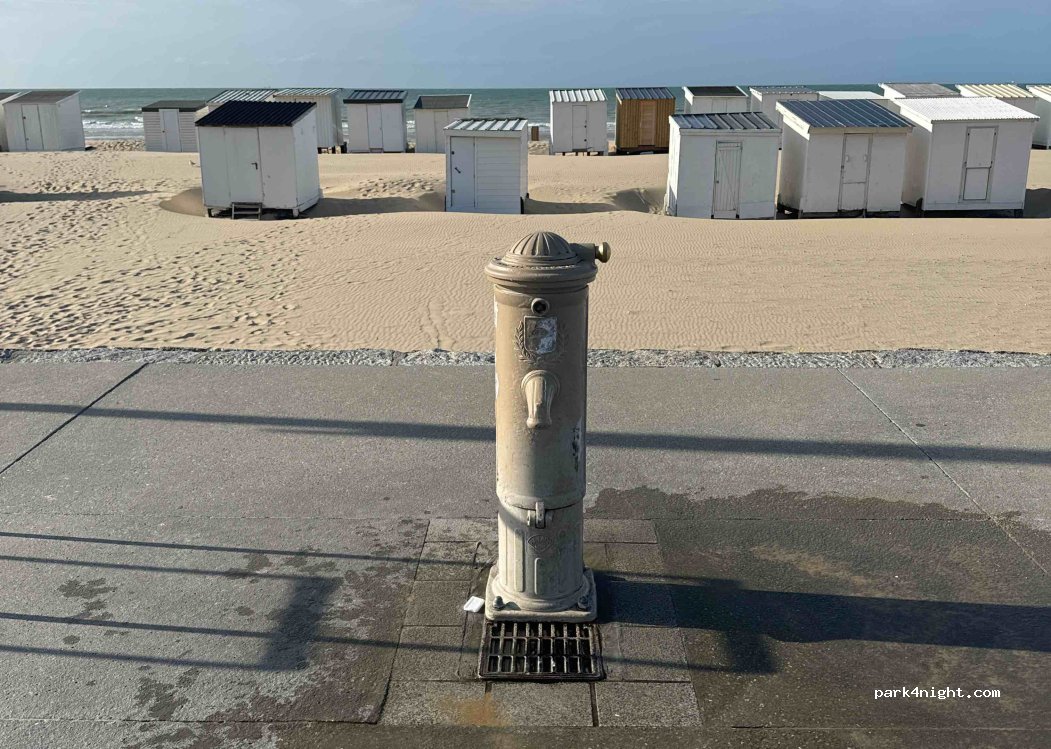 (62100) Calais - 1000 Digue Gaston Berthe — foto