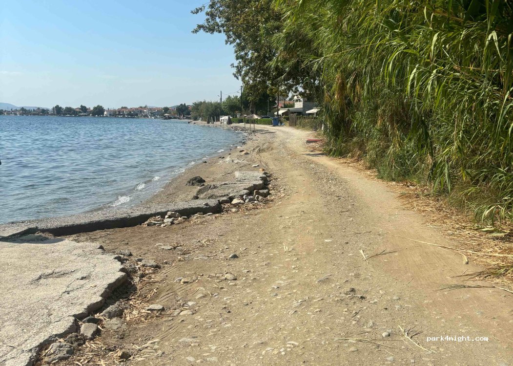 (373 00) Volos - Unnamed Road — foto 2