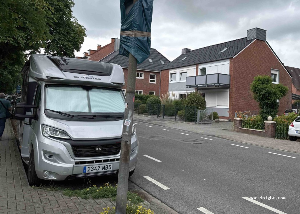 (26721) Emden - 12 K39 — foto