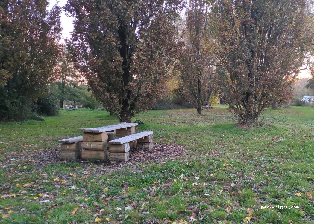(72200) La Flèche - 1 Allée des Fromenteaux — foto 2