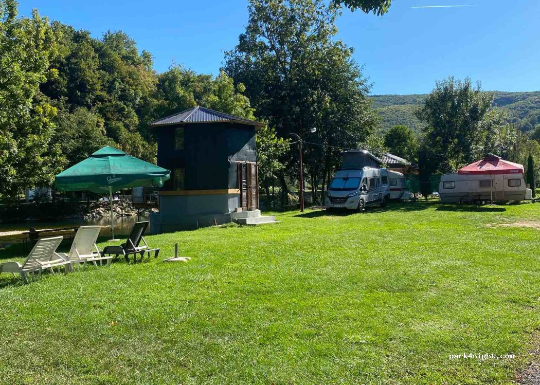 Auto Kamp Lav — foto 5