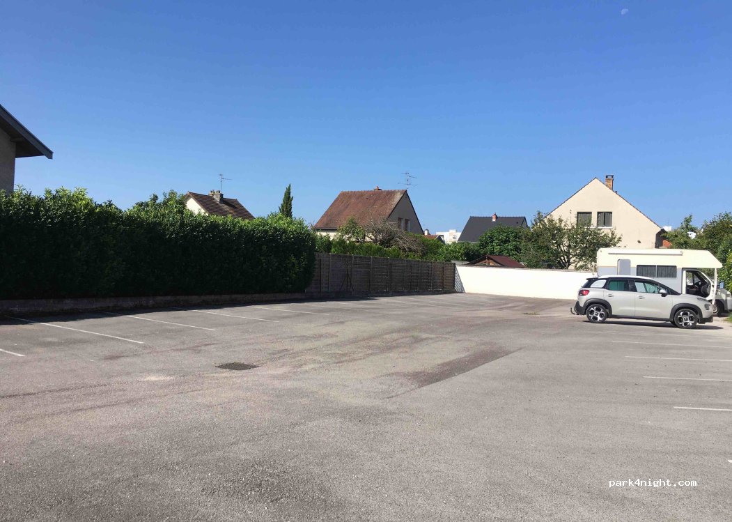 (21800) Chevigny-Saint-Sauveur - 4 Rue de l'Église — foto