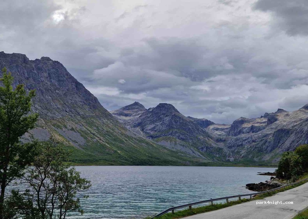 (9107) Tromvik - Sekundær Fylkesveg 57 — foto