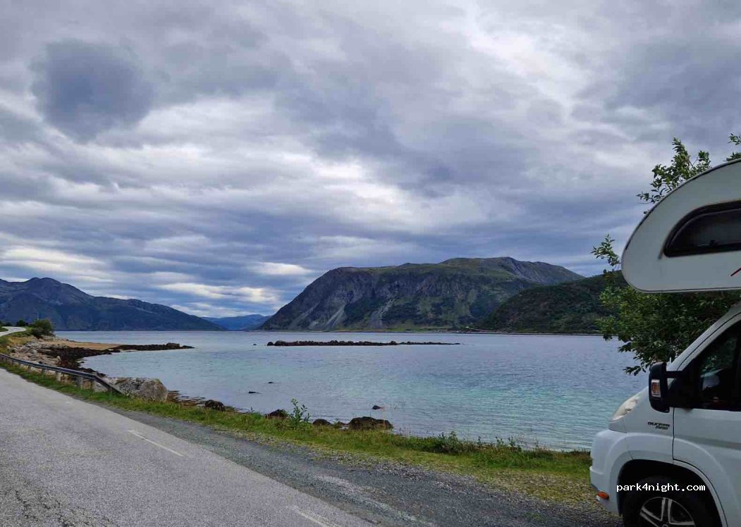 (9107) Tromvik - Sekundær Fylkesveg 57 — foto 2