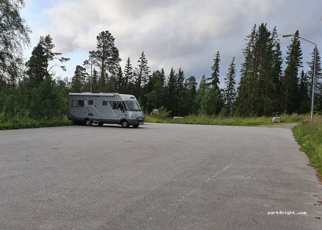 (832 96) Östersund - 10 Toppvägen — foto