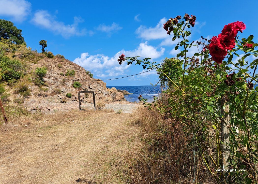 (8279) Sinemorets - Unnamed Road — foto