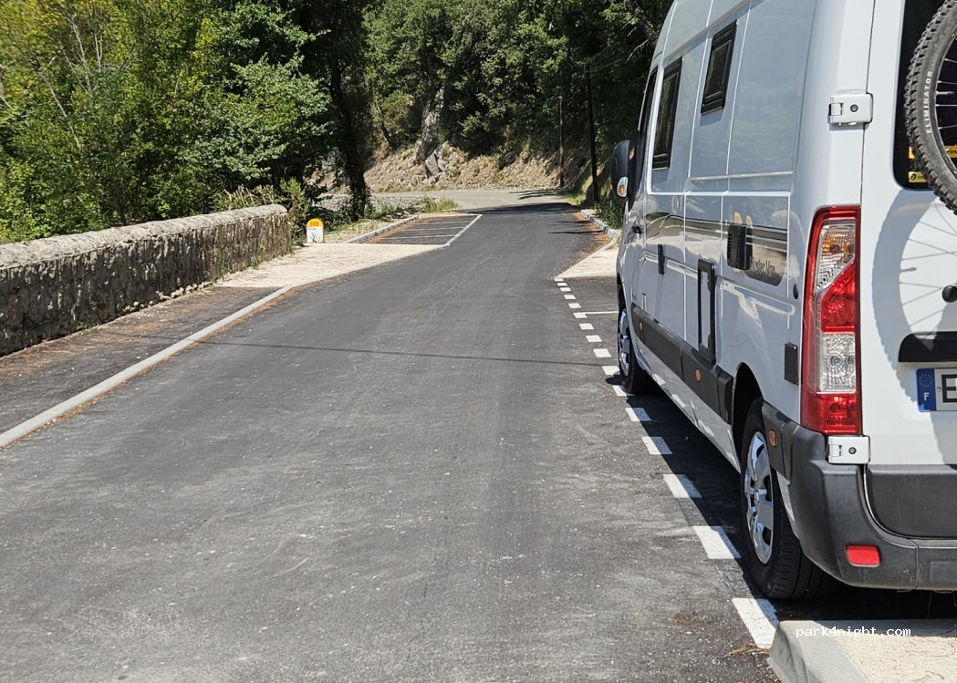 (26170) La Penne-sur-l'Ouvèze - 930 Route du Tunnel — foto 2