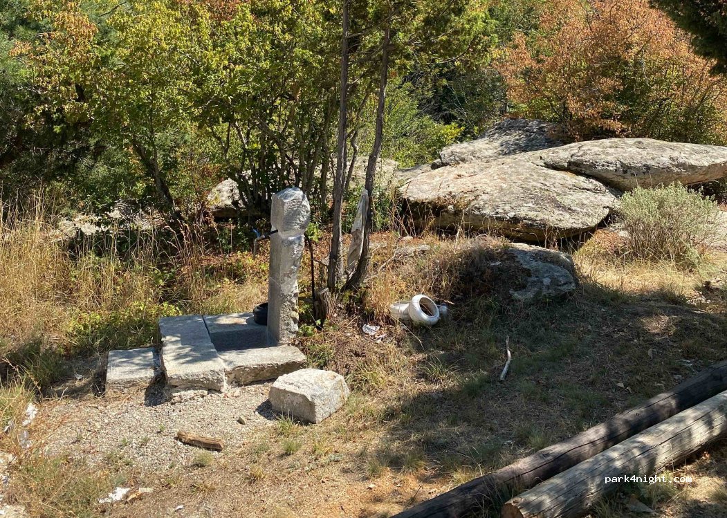 (623 00) Kapnofito - Unnamed Road — foto 3
