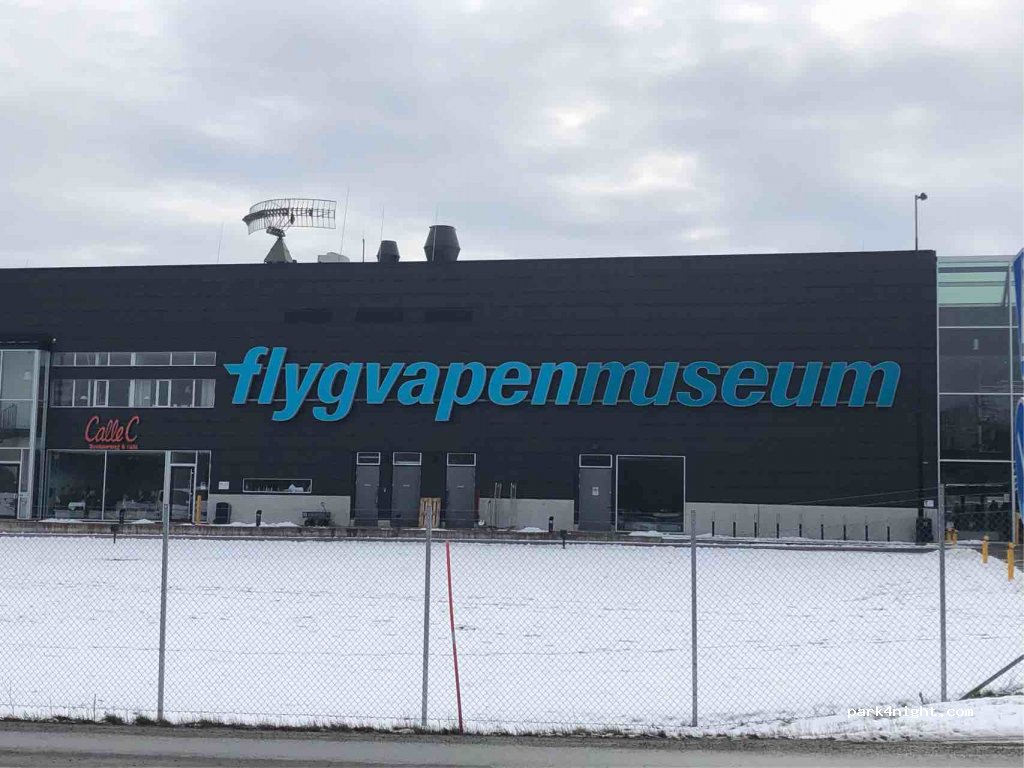 (586 63) Linköping - 2 Carl Cederströms gata — foto 2
