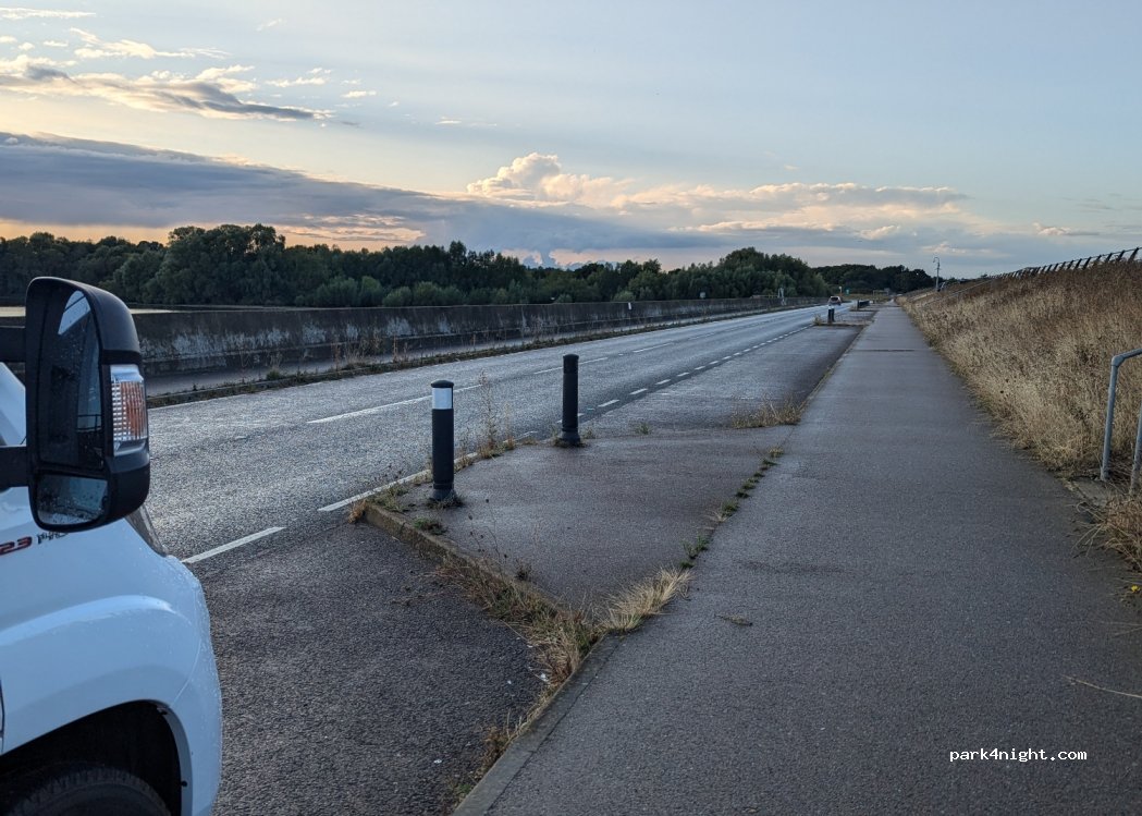 (CO2 0EU) Colchester - B1026 — foto 2