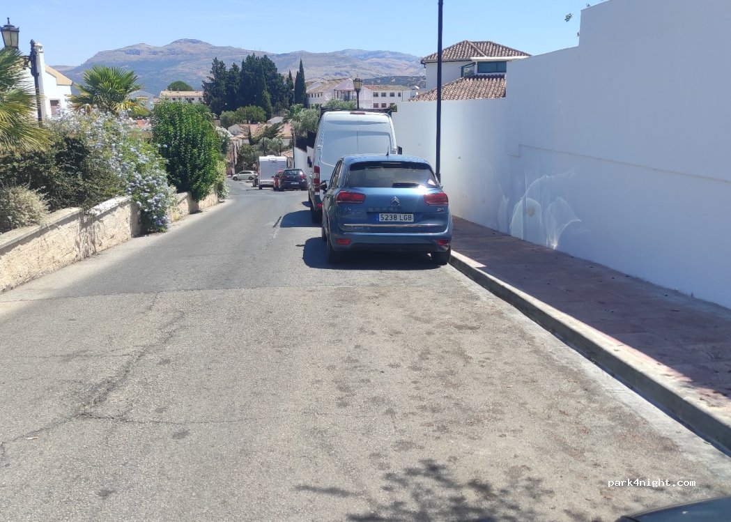 (29400) Ronda - 2B Calle Algatocín — foto