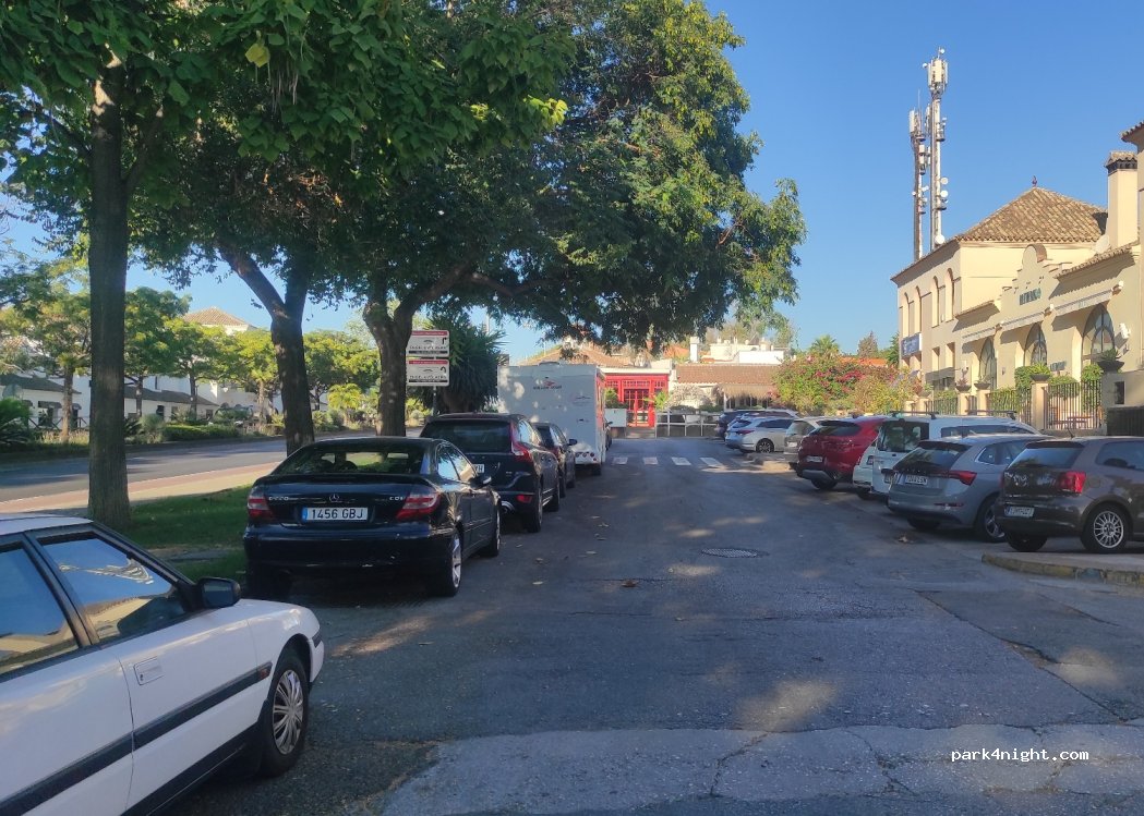 (29602) Marbella - 270 Avenida Bulevar Príncipe Alfonso de Hohenlohe — foto 2