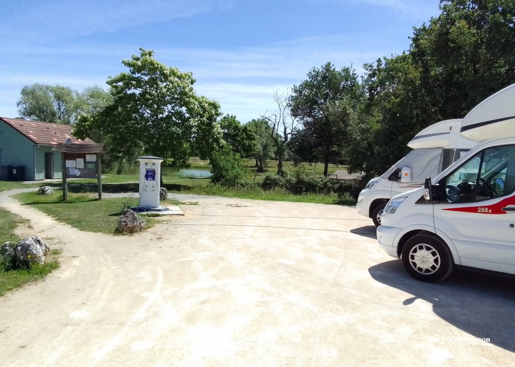 (36500) Neuillay-les-Bois - 20 Route de Buzançais — foto 3
