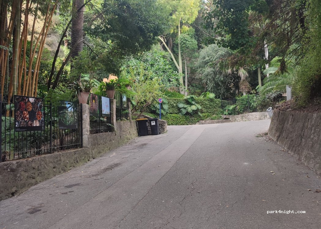 (06500) Menton - 37 Boulevard de Garavan — foto 2