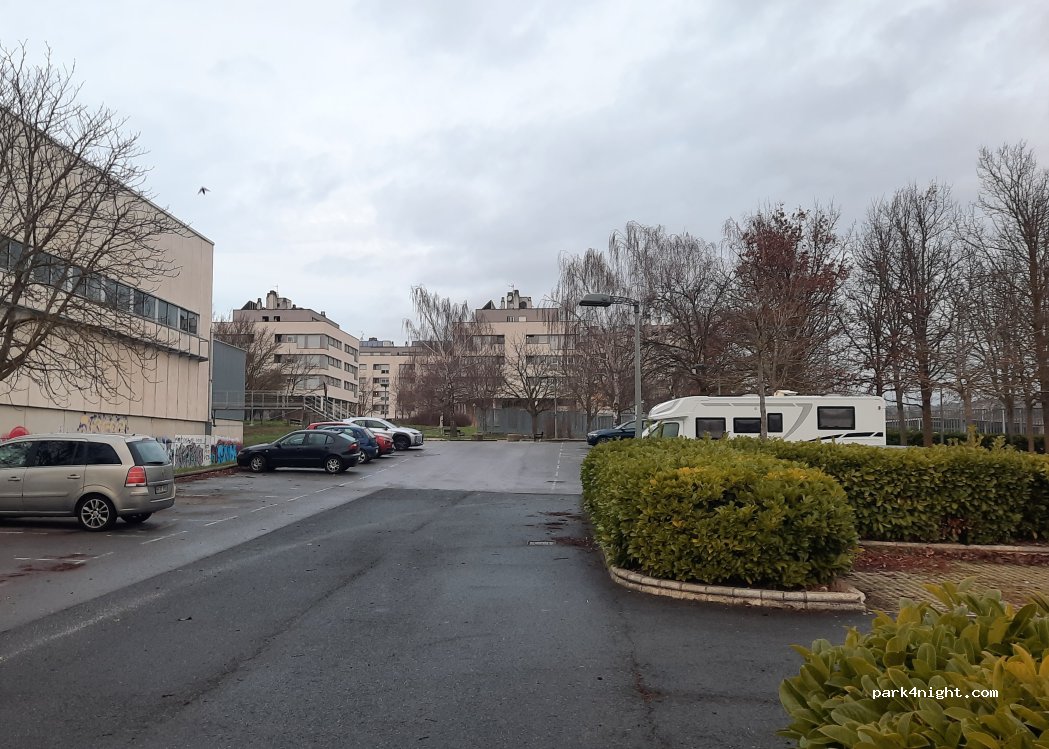 (01013) Gasteiz - 3F Ibaiondo Kalea — foto 3