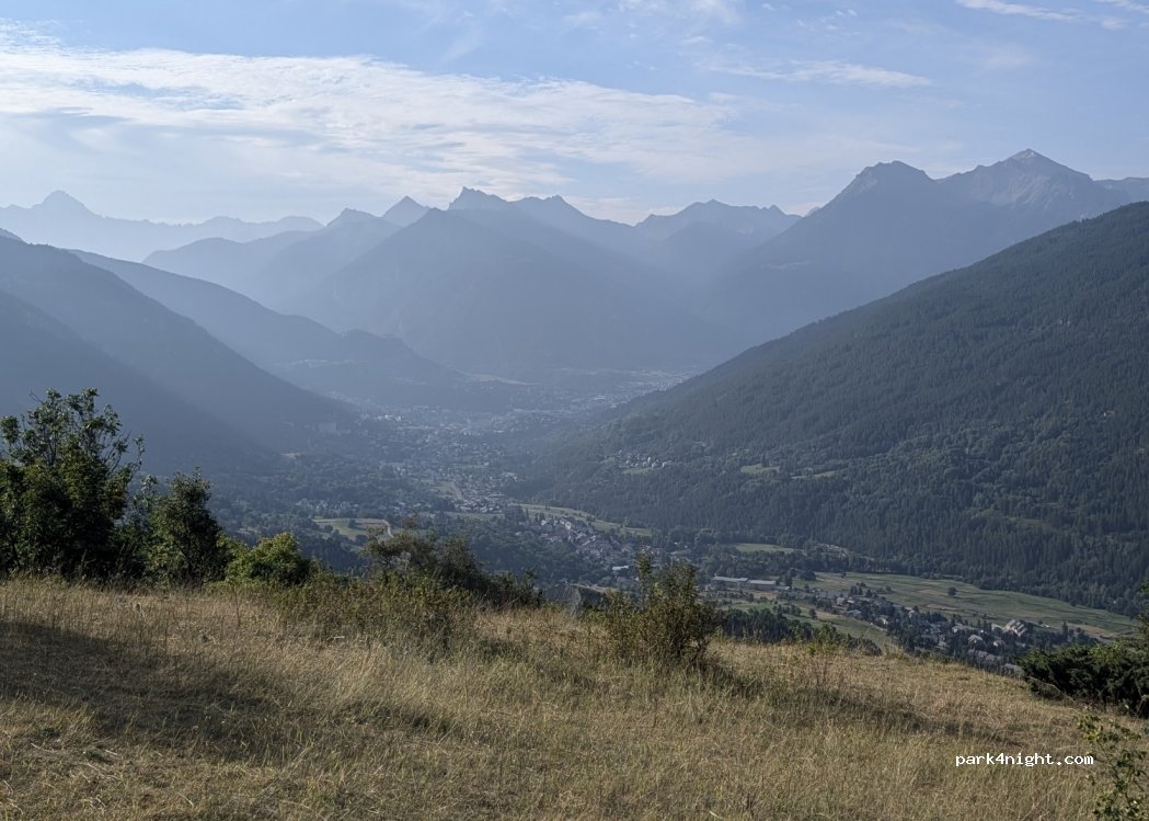 (05330) Saint-Chaffrey - — foto