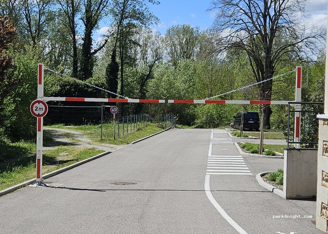 (26390) Hauterives - 200 Route de Romans — foto 2