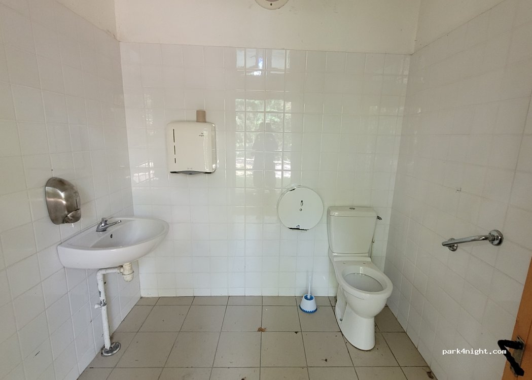 (42370) Saint-Haon-le-Châtel - 121 Montée Charles VII — foto 2