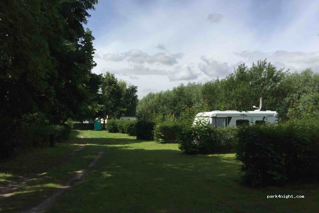 Camping Jezioro Starogrodzkie — foto