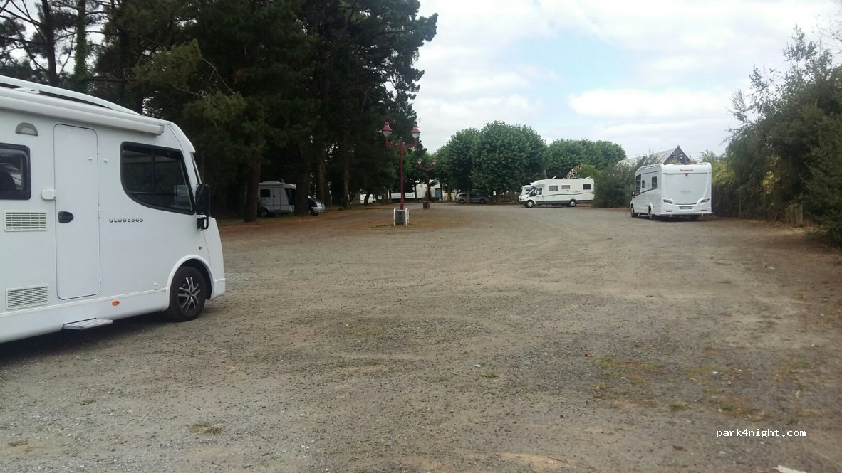 (44560) Paimbœuf - 4 Quai Edmond Libert — foto