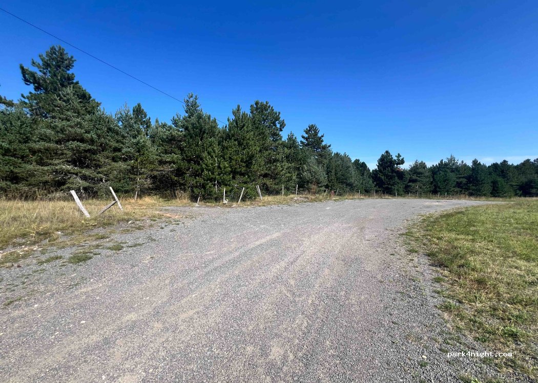 (48000) Saint-Étienne-du-Valdonnez - D31 — foto 2