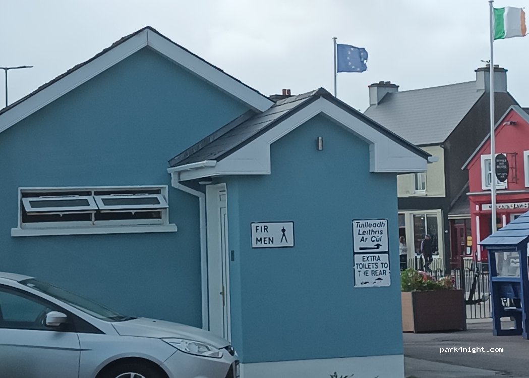 (V92 FX62) Dingle - 39 Strand Street — foto