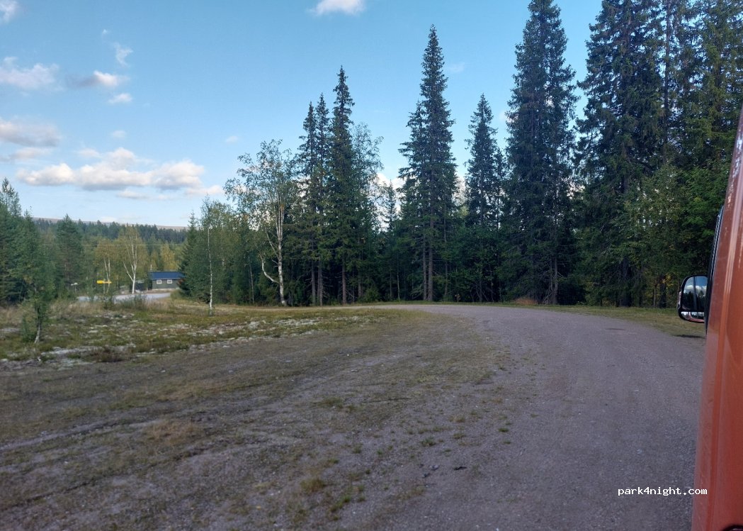 (2425) Ljørdalen - Unnamed Road — foto 2