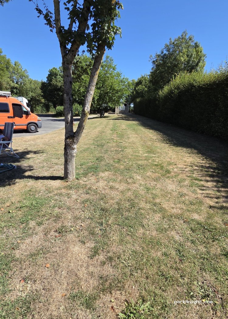 (79170) Brioux-sur-Boutonne - 48 Avenue de Royan — foto 4