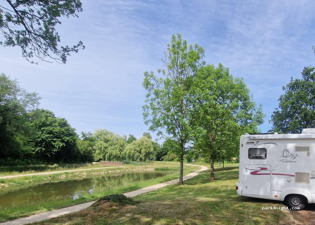 (35500) Taillis - 19 Rue de la Violette — foto 2