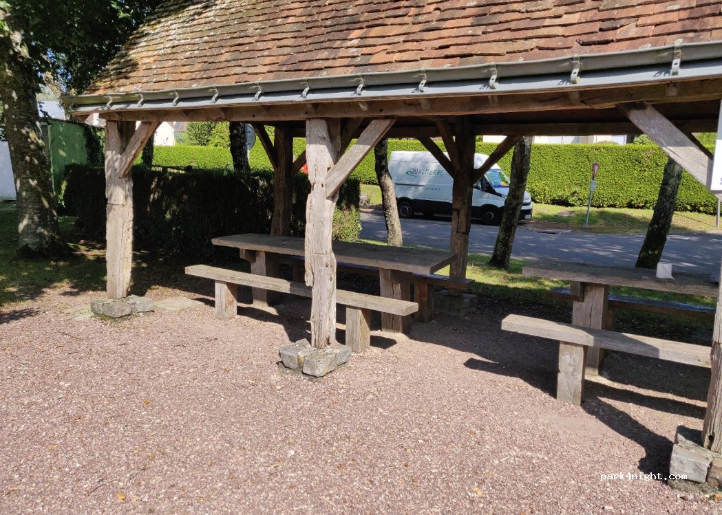 (61450) La Ferrière-aux-Étangs - 240 Le Pont-Sud — foto 3