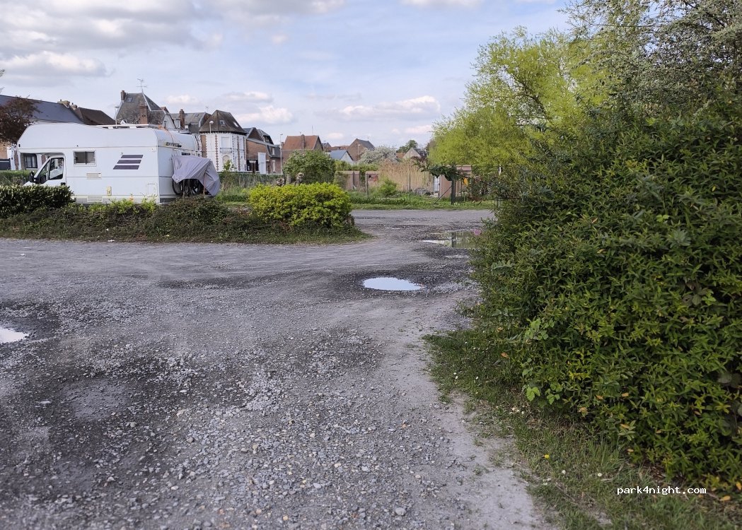 (80200) Péronne - Bd des Anglais — foto 3