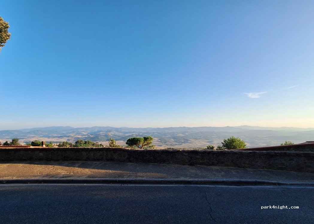 (56048) Volterra - 86 Viale Cesare Battisti — foto