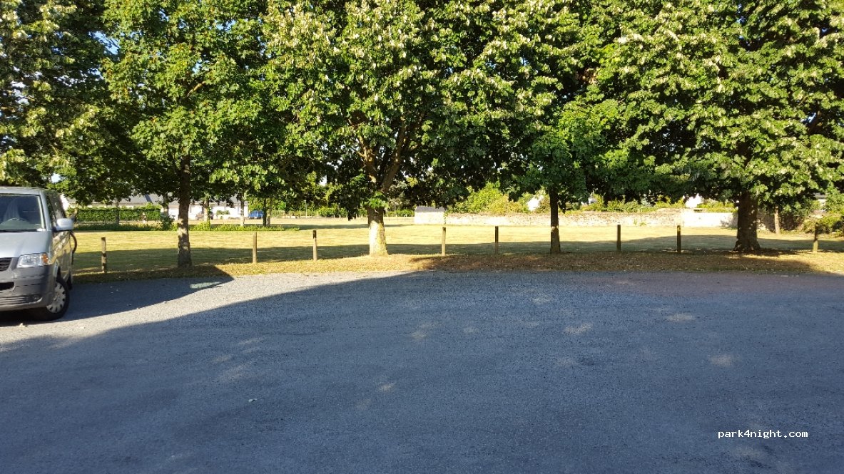 (53200) Ménil - 4 Route de Château Gontier — foto 3