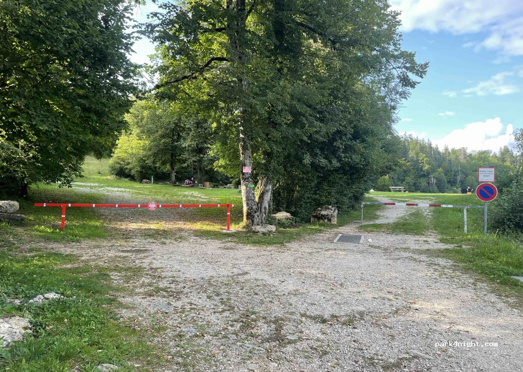 (39170) Saint-Lupicin - 38 Rue du Jura — foto 4