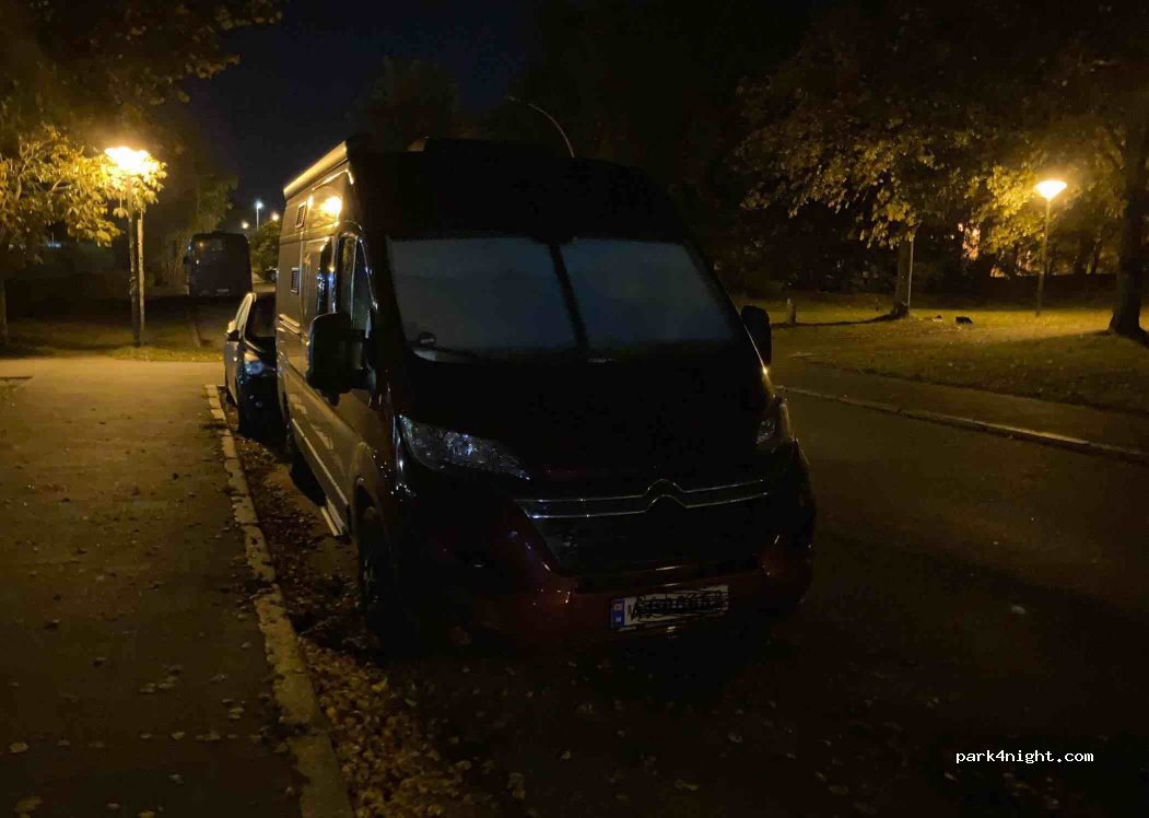 (24143) Kiel - 21 Schwedendamm — foto 2