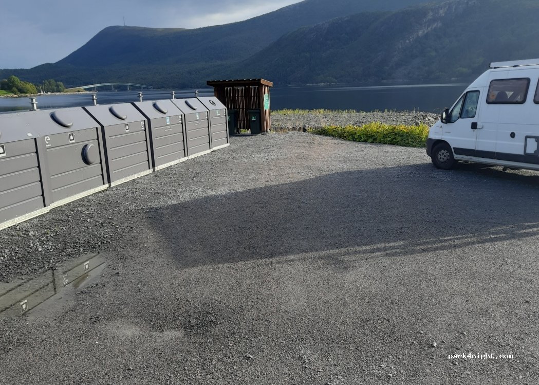 (6697) Vihalsen - 24 Primær Fylkesveg 680 — foto 3